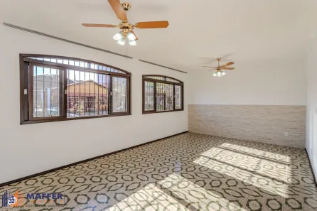 Casa com 4 Quartos à venda, 280m² no Partenon, Porto Alegre