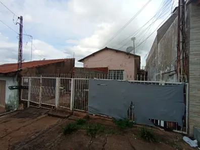 Casa com 3 Quartos à venda, 95m² no Jardim Aeroporto III, Franca