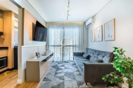 Apartamento com 1 Quarto para alugar, 53m² no Cambuí, Campinas