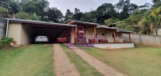 Fazenda/Sítio com 3 Quartos à venda, 400m² no Sítio São José, Várzea Paulista