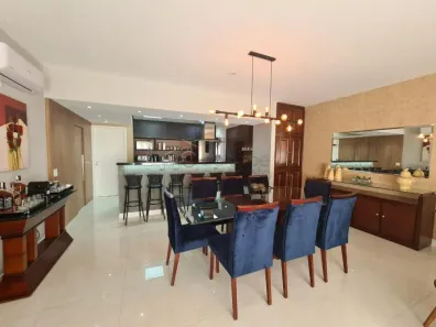 Apartamento com 4 Quartos à venda, 180m² no Centro, Jundiaí