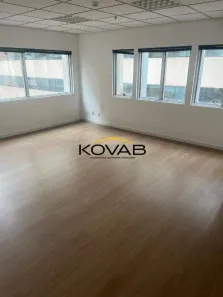 Sala Comercial para alugar, 35m² no Vila Olímpia, São Paulo