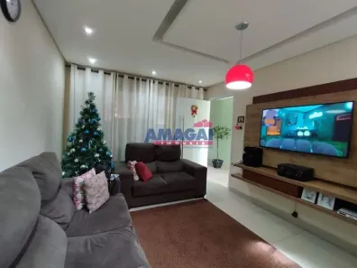 Sobrado com 3 Quartos à venda, 168m² no Cidade Salvador, Jacareí