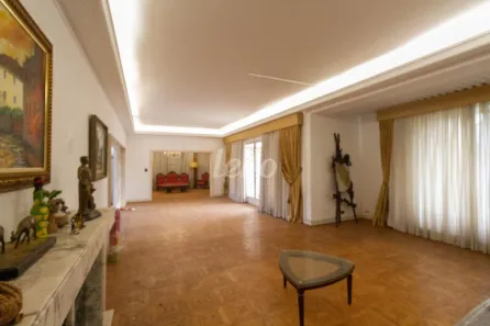 Casa com 4 Quartos para alugar, 759m² no Barro Branco (Zona Norte), São Paulo