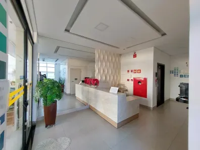 Sala Comercial para alugar, 300m² no Osvaldo Rezende, Uberlândia