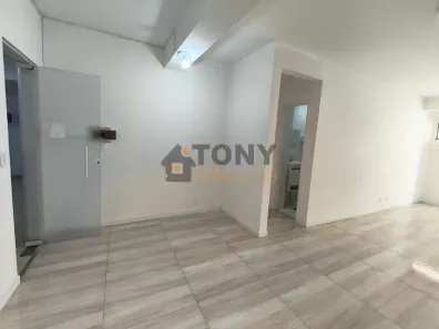 Sala Comercial à venda, 38m² no Centro, Florianópolis