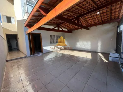 Casa com 3 Quartos à venda, 187m² no Loteamento Villa Branca, Jacareí