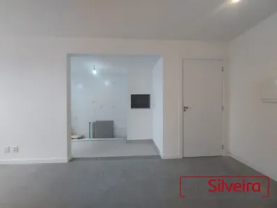 Apartamento com 2 Quartos para venda ou aluguel, 60m² no Jardim Sabará, Porto Alegre