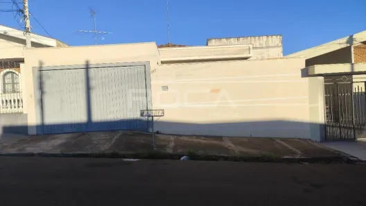 Casa com 4 Quartos para alugar, 180m² no Jardim Ricetti, São Carlos