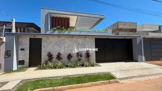 Casa com 4 Quartos à venda, 220m² no Plano Diretor Sul, Palmas