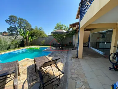 Sobrado com 5 Quartos à venda, 200m² no Cidade Universitária, Campinas