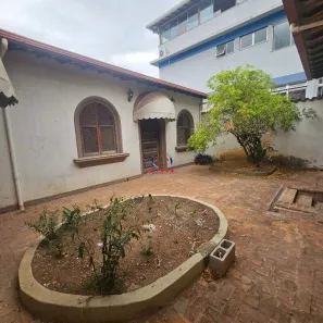 Casa com 4 Quartos à venda, 241m² no Ouro Preto, Belo Horizonte