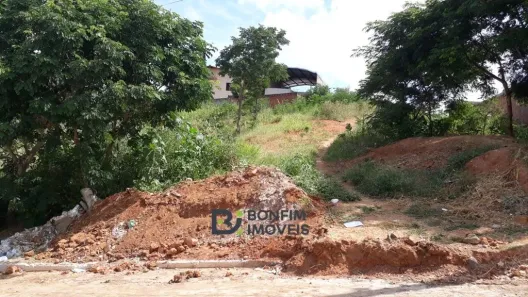 Lote/Terreno à venda, 405m² no Jardim Alvorada, Governador Valadares
