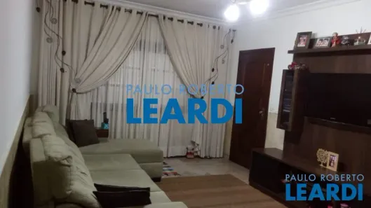 Sobrado com 3 Quartos à venda, 205m² no Vila Assunção, Santo André