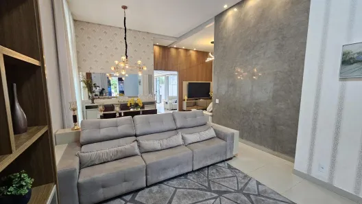 Casa de Condomínio com 3 Quartos à venda, 377m² no Jardins Madri, Goiânia