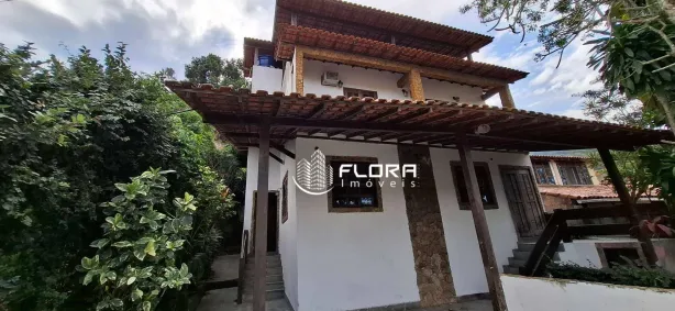 Casa com 3 Quartos à venda, 229m² no Maravista, Niterói
