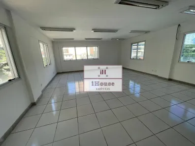 Sala Comercial à venda, 89m² no Santa Efigênia, Belo Horizonte