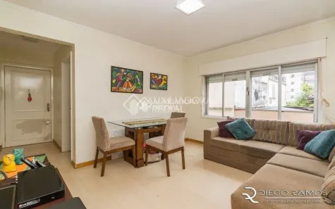 Apartamento com 2 Quartos para alugar, 63m² no São João, Porto Alegre