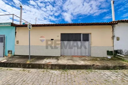Casa com 3 Quartos à venda, 24m² no Pajuçara, Natal