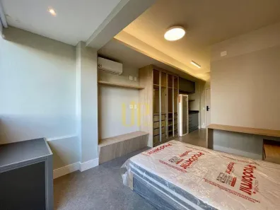 Apartamento para alugar, 27m² no Moema, São Paulo
