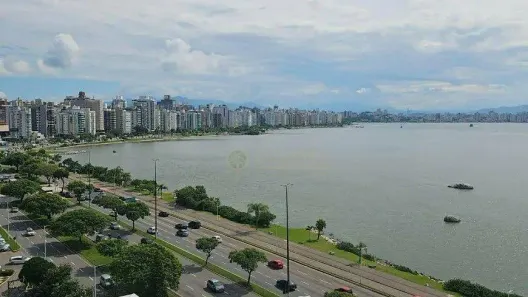 Apartamento com 4 Quartos à venda, 155m² no Centro, Florianópolis