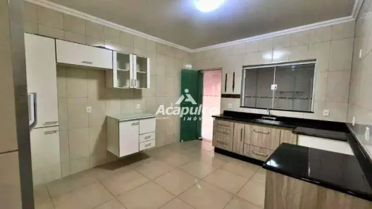Casa com 3 Quartos para alugar, 208m² no Parque Residencial Jaguari, Americana