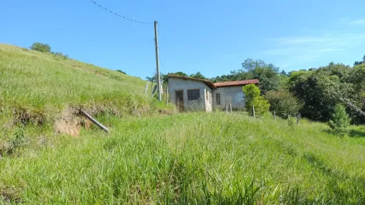 Fazenda/Sítio com 1 Quarto à venda, 24000m² no Parque San Marino, Piracaia