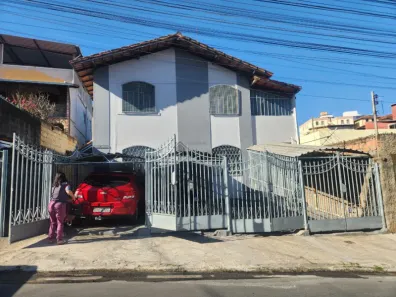 Casa com 2 Quartos à venda, 70m² no Eldorado, Contagem