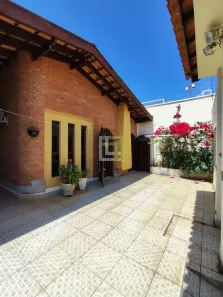 Casa com 3 Quartos à venda, 221m² no Vila Maria Luiza, Jundiaí