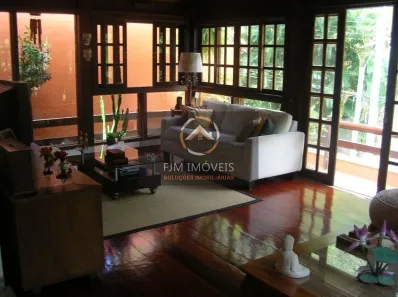 Casa de Condomínio com 4 Quartos à venda, 250m² no Itaipu, Niterói