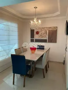 Casa com 4 Quartos à venda, 154m² no Taiaman, Uberlândia