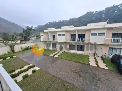 Sobrado com 2 Quartos à venda, 86m² no Massaguaçu, Caraguatatuba