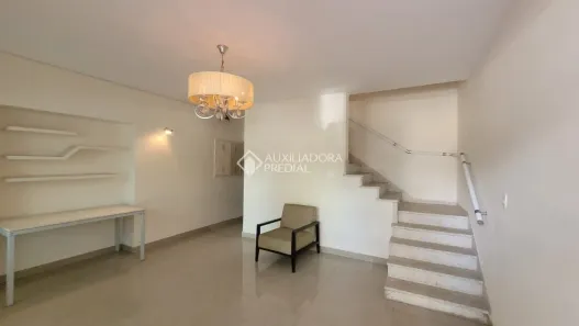 Sobrado com 5 Quartos à venda, 130m² no Santo Amaro, São Paulo