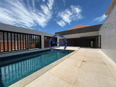 Casa com 3 Quartos à venda, 202m² no Embaré, Santos