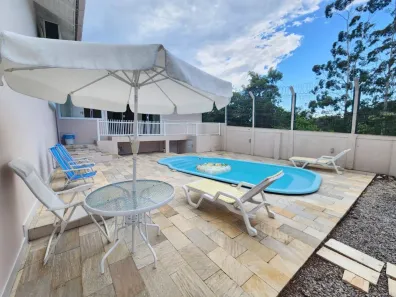 Casa com 3 Quartos para alugar, 180m² no Cachoeira do Bom Jesus, Florianópolis
