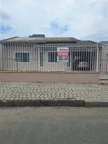 Casa com 2 Quartos à venda, 136m² no Iririú, Joinville