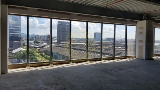 Sala Comercial para alugar, 516m² no Santo Cristo, Rio de Janeiro
