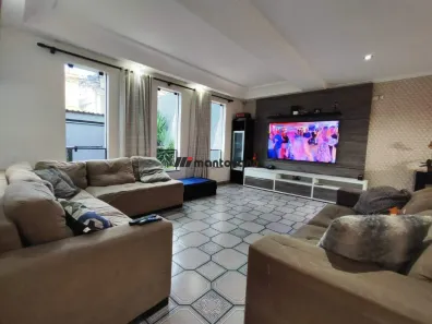 Sobrado com 3 Quartos à venda, 286m² no Vila Nova, São Paulo
