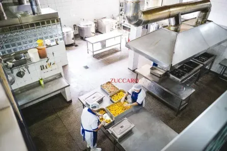 Prédio Comercial para alugar, 766m² no Parque Industrial Cumbica, Guarulhos
