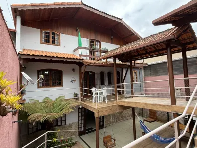 Casa com 6 Quartos à venda, 296m² no Cônego, Nova Friburgo