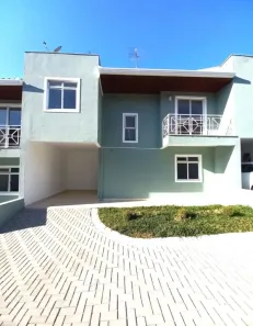 Sobrado com 3 Quartos para alugar, 99m² no Boqueirão, Curitiba