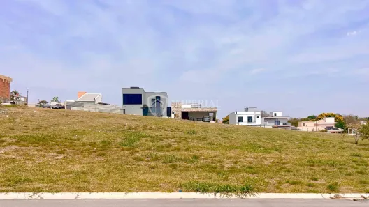 Lote/Terreno à venda, 331m² no Brasil, Itu