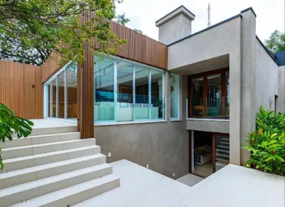 Casa de Condomínio com 3 Quartos à venda, 353m² no Jardim Guedala, São Paulo