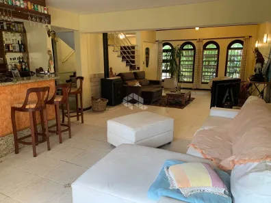 Casa com 3 Quartos à venda, 308m² no Cristal, Porto Alegre