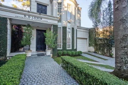 Casa com 7 Quartos à venda, 240m² no Água Verde, Curitiba