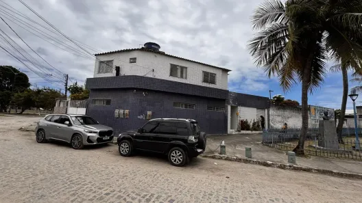 Apartamento com 2 Quartos para alugar, 55m² no Areias, Recife