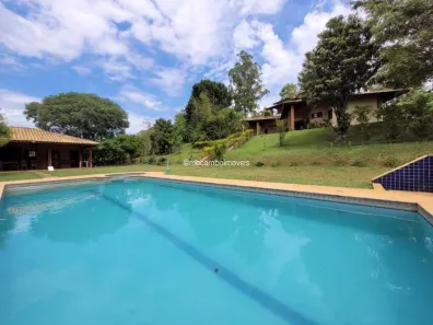 Fazenda/Sítio com 4 Quartos à venda, 500m² no Centro, Jarinu