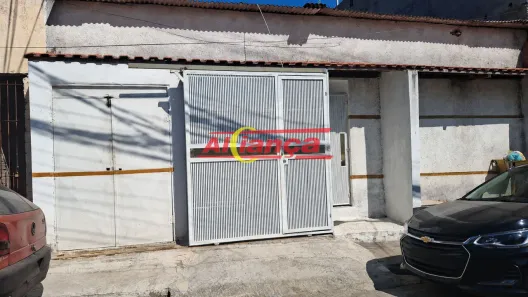 Casa com 2 Quartos à venda, 130m² no Jardim IV Centenário, Guarulhos