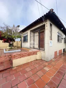 Casa com 2 Quartos à venda, 100m² no Vila São José, Porto Alegre