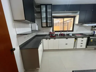 Casa de Condomínio com 4 Quartos para alugar, 253m² no Caminhos de San Conrado (Sousas), Campinas